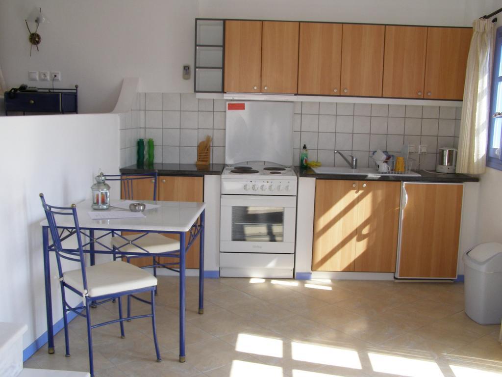 Ξενοδοχείο Apollon Village 3*